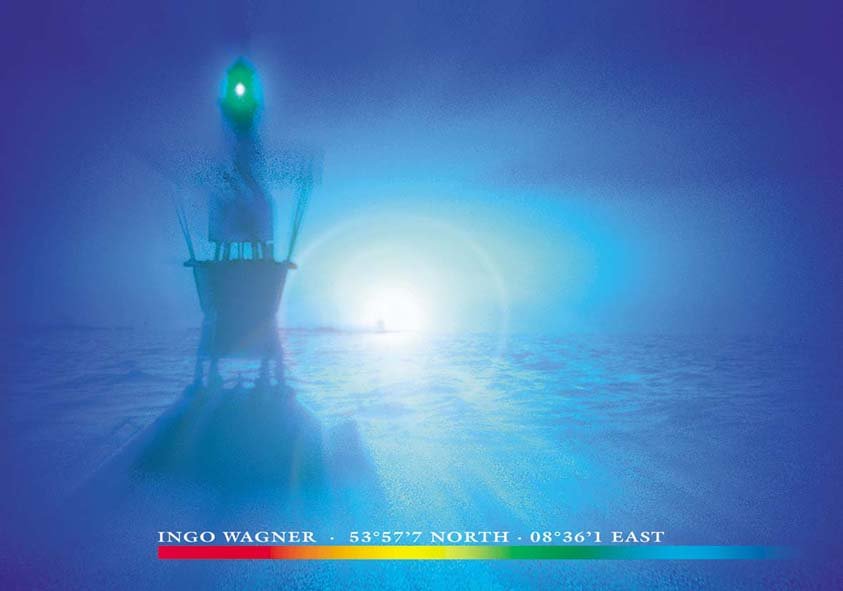 Blaue Tonne nachts vor Neuwerk - Ingo Wagner 2 Blaue Tonne ...nachts vor "Neuwerk